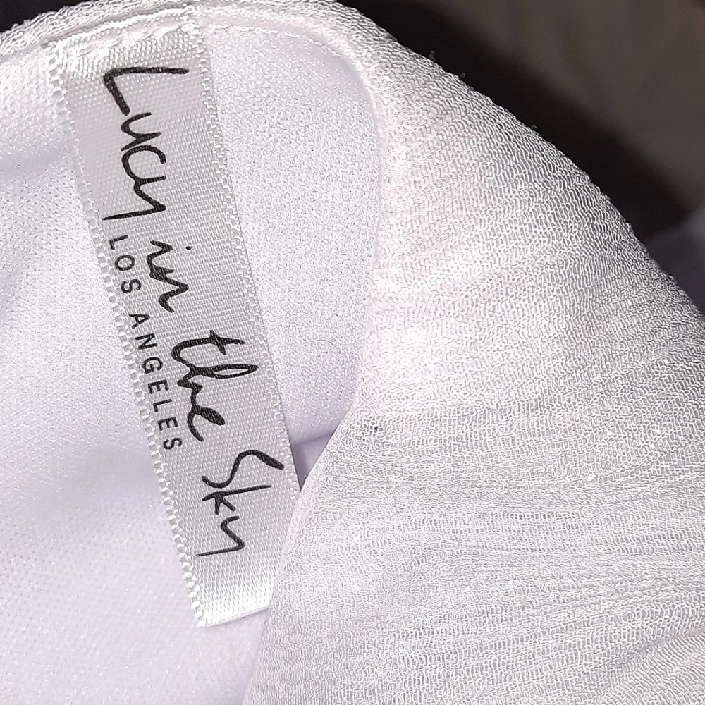 Lucy in the Sky Sparkly Fit and Flare Dress Back Cutout White Silver Shimmer M - Picture 8 of 9